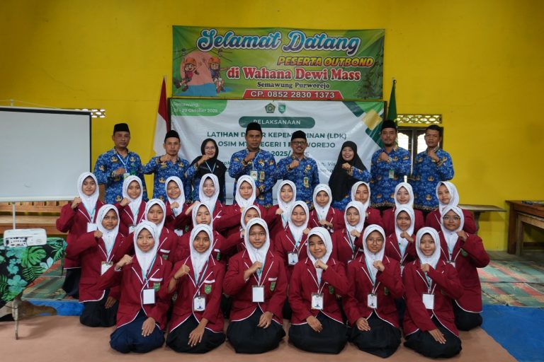 MTsN 1 Purworejo Gelar LDK OSIM untuk Meningkatkan Jiwa Kepemimpinan Siswa