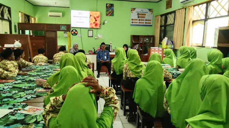 MTsN 1 Purworejo Laksanakan Orientasi Duta Pustaka untuk Meningkatkan Literasi Siswa